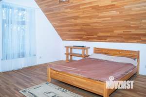 Дом 139м², 2-этажный, посуточно,