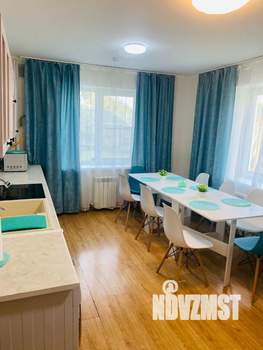 Дом 200м², 2-этажный, посуточно,