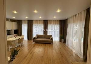 Дом 148м², 2-этажный, участок 9 сот.