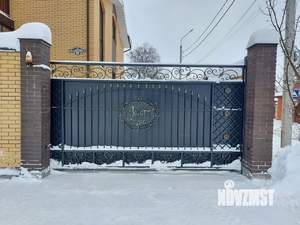 Дом 360м², 3-этажный, участок 8 сот.