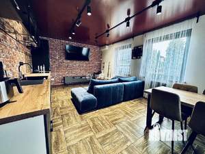 Дом 213м², 4-этажный, участок 15 сот.