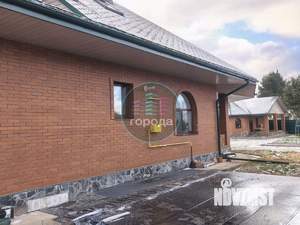 Дом 358м², 3-этажный, участок 13 сот.