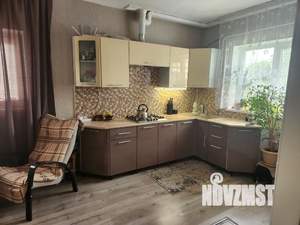 Дом 100м², 2-этажный, участок 10 сот.