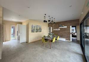 Дом 181м², 1-этажный, участок 10 сот.