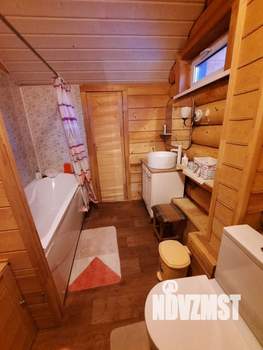 Дом 221м², 2-этажный, участок 18 сот.