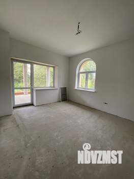 Дом 364м², 4-этажный, участок 21 сот.