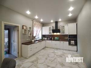 Дом 300м², 3-этажный, участок 12 сот.