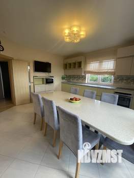 Дом 260м², 2-этажный, участок 15 сот.