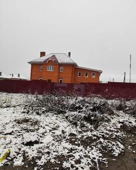 Дом 552м², 3-этажный, участок 15 сот.