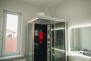 Дом 220м², 2-этажный, участок 9 сот.