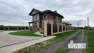 Коттедж 272м², 2-этажный, участок 30 сот.