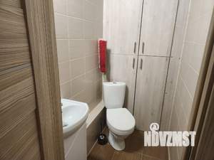 Дом 100м², 2-этажный, участок 10 сот.