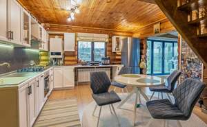 Дом 177м², 2-этажный, участок 14 сот.