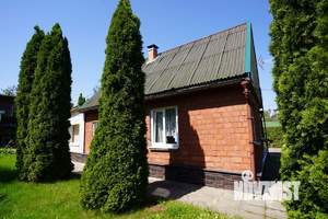 Дом 70м², 2-этажный, участок 6 сот.