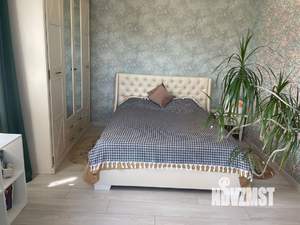 Дом 300м², 3-этажный, участок 12 сот.