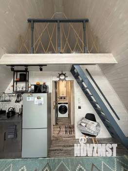 Дом 24м², 2-этажный, участок 4 сот.