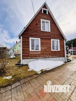 Дом 148м², 2-этажный, участок 9 сот.