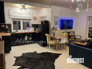 Дом 194м², 2-этажный, участок 10 сот.