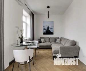 Дом 198м², 2-этажный, участок 11 сот.