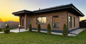 Дом 97м², 1-этажный, участок 8 сот.