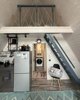 Дом 24м², 2-этажный, участок 4 сот.