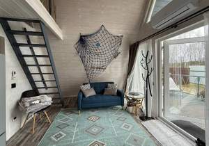 Дом 24м², 2-этажный, участок 4 сот.