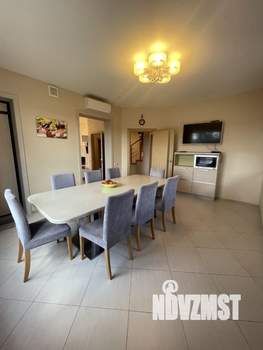 Дом 260м², 2-этажный, участок 15 сот.