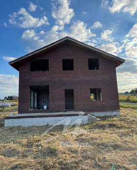 Дом 130м², 2-этажный, участок 9 сот.