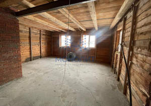 Дом 244м², 3-этажный, участок 12 сот.