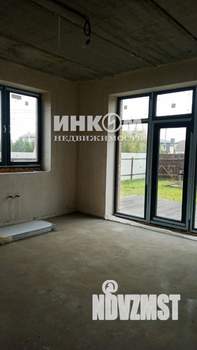 Дом 196м², 2-этажный, участок 11 сот.