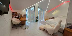 Дом 260м², 2-этажный, участок 24 сот.