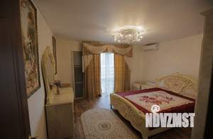 Дом 200м², 2-этажный, участок 24 сот.