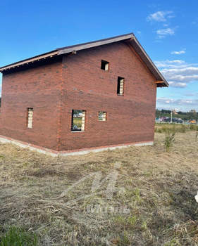 Дом 130м², 2-этажный, участок 9 сот.