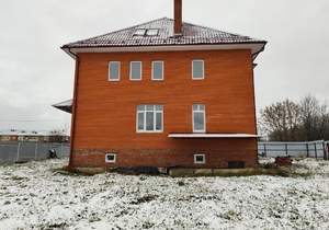 Дом 552м², 3-этажный, участок 15 сот.