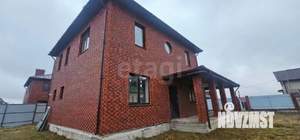 Дом 205м², 2-этажный, участок 8 сот.