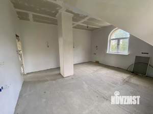 Дом 364м², 4-этажный, участок 21 сот.