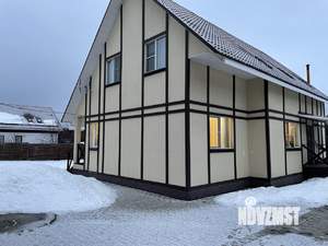 Дом 182м², 2-этажный, на длительный срок, 