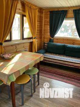 Дом 60м&sup2;, 2-этажный, посуточно, 