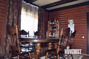 Дом 200м&sup2;, 2-этажный, на длительный срок, 