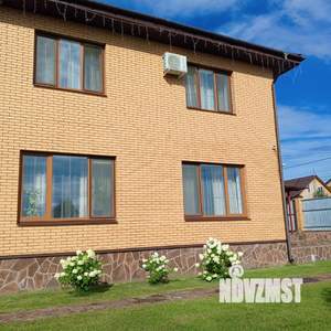 Дом 240м², 2-этажный, на длительный срок, 