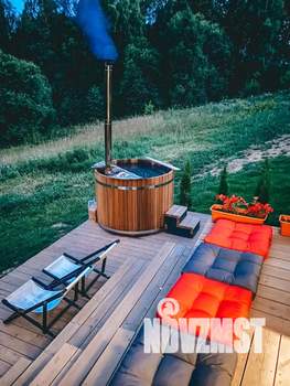 Дом 55м&sup2;, 2-этажный, посуточно, 