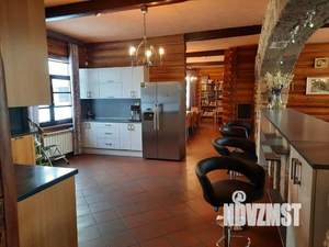 Дом 750м&sup2;, 2-этажный, посуточно, 
