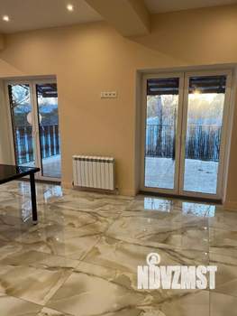 Дом 250м², 3-этажный, на длительный срок, 