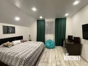 Дом 80м&sup2;, 2-этажный, посуточно, 