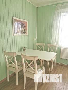 Дом 60м², 2-этажный, посуточно, 