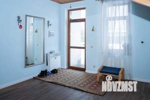 Дом 139м&sup2;, 2-этажный, посуточно, 