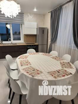 Дом 206м², 2-этажный, посуточно, 