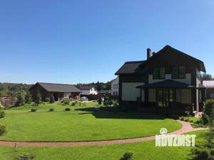 Дом 230м&sup2;, 2-этажный, на длительный срок, 