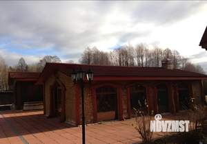 Дом 200м&sup2;, 2-этажный, на длительный срок, 