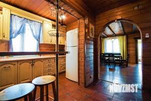 Дом 130м&sup2;, 2-этажный, посуточно, 